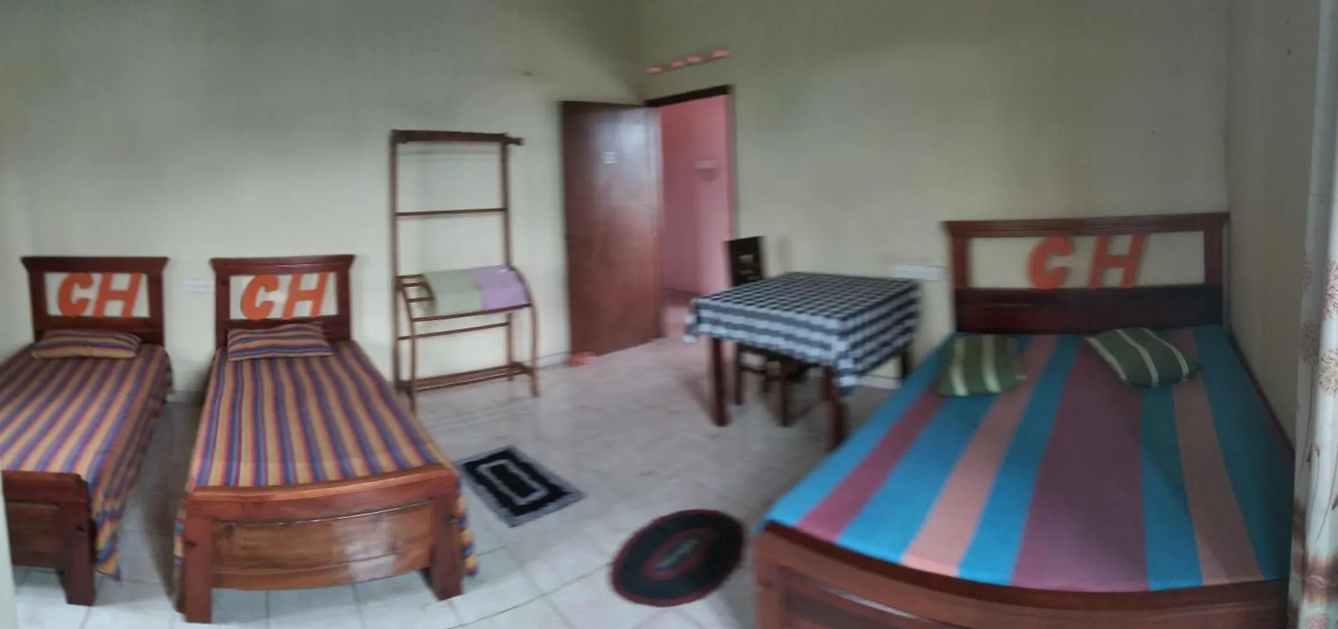 Guest house Ch Rooms - Transit Airport Negombo Sri Lanka